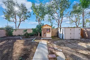 7691 Coffeeberry Dr, Eastvale, CA 92880 - Photo 31