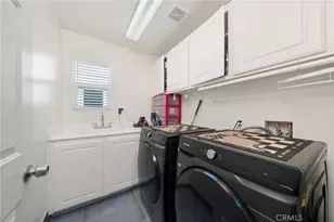 7691 Coffeeberry Dr, Eastvale, CA 92880 - Photo 23