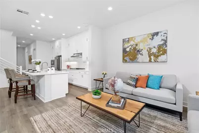 121 Novel, Irvine, CA 92618 - Photo 7