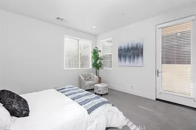 121 Novel, Irvine, CA 92618 - Photo 29