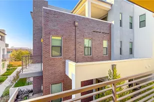 121 Novel, Irvine, CA 92618 - Photo 35