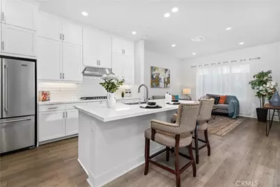 121 Novel, Irvine, CA 92618 - Photo 9