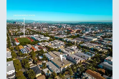 1021 12th Street #102, Santa Monica, CA 90403 - Photo 19