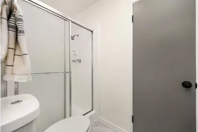 1021 12th Street #102, Santa Monica, CA 90403 - Photo 13