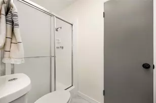 1021 12th St, Santa Monica, CA 90403 - Photo 13