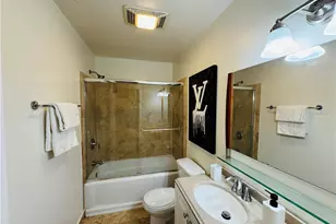 70 N Catalina, Pasadena, CA 91106 - Photo 11