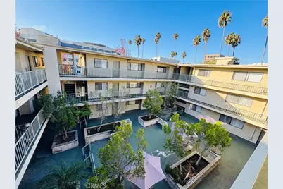 70 N Catalina #304, Pasadena, CA 91106 - Photo 3