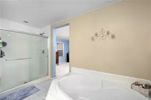 653 E Gardenia Dr, Azusa, CA 91702 - Photo 29