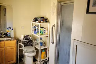 11957 Bartlett, Adelanto, CA 92301 - Photo 13