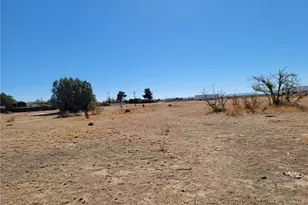 11957 Bartlett, Adelanto, CA 92301 - Photo 19