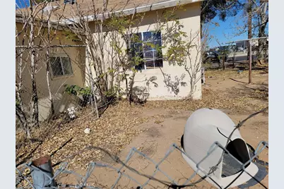 11957 Bartlett, Adelanto, CA 92301 - Photo 19