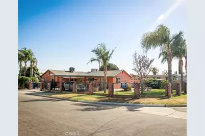 1901 Sunshine Ave, Bakersfield, CA 93307 - Photo 1