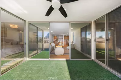 1550 N Laurel Avenue #203, Los Angeles, CA 90046 - Photo 31