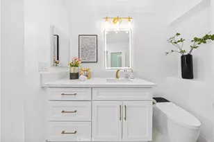 1550 N Laurel Ave, Los Angeles, CA 90046 - Photo 23