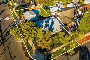 7001 Lasaine Ave, Van Nuys, CA 91406 - Photo 27