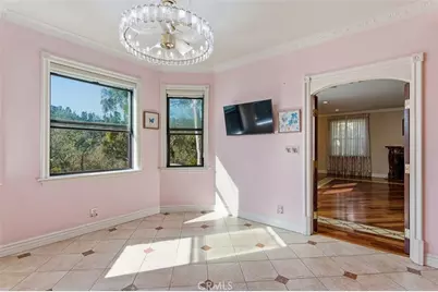 56 N Arroyo, Pasadena, CA 91105 - Photo 17