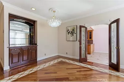 56 N Arroyo, Pasadena, CA 91105 - Photo 9