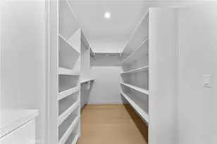 3932 S Minerva Ave, Los Angeles, CA 90066 - Photo 33