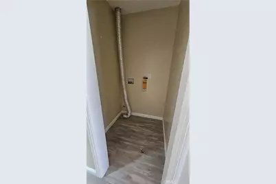 2921 W Florence, Los Angeles, CA 90043 - Photo 17