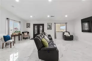 14426 Tumbleweed Rd, Phelan, CA 92371 - Photo 11