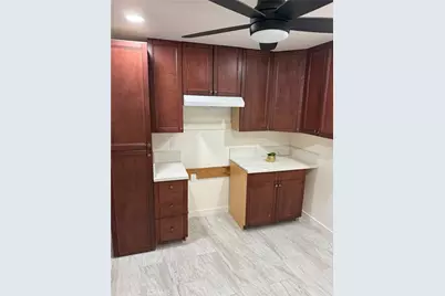 161 W 84th, Los Angeles, CA 90003 - Photo 11