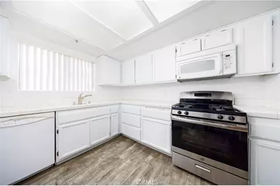 1451 S Reservoir Street #1, Pomona, CA 91766 - Photo 9