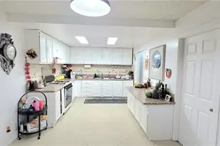 10181 Larson Ave, Garden Grove, CA 92843 - Photo 21