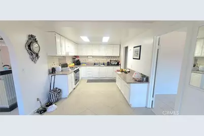 10181 Larson Avenue, Garden Grove, CA 92843 - Photo 31