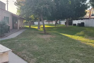 1860 S Via Bandera, Whittier, CA 90601 - Photo 37