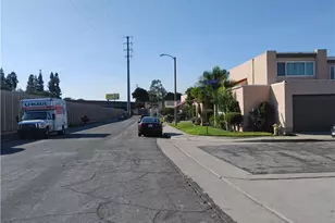 1860 S Via Bandera, Whittier, CA 90601 - Photo 33