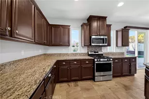 11775 Silver Birch Rd, Corona, CA 92883 - Photo 19