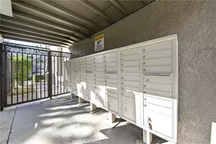 2324 Lillyvale Ave, Los Angeles, CA 90032 - Photo 21