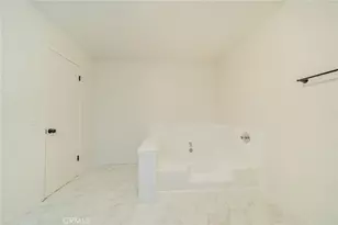 16754 Pauhaska, Apple Valley, CA 92307 - Photo 15