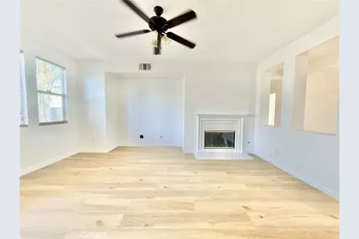 34619 Chinaberry, Winchester, CA 92596 - Photo 13