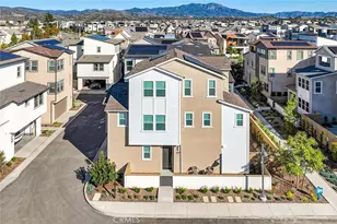 418 Lobata, Irvine, CA 92618 - Photo 45