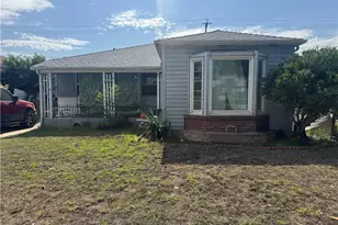 320 W Hillsdale Ave, Inglewood, CA 90302 - Photo 1