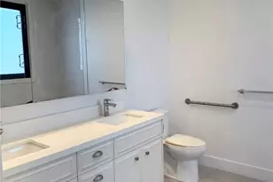 210 N Monterey St, Alhambra, CA 91801 - Photo 17