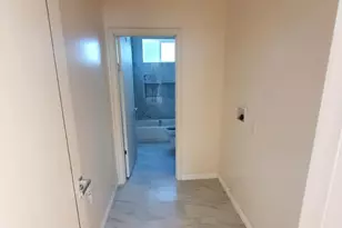 3765 Globe, Los Angeles, CA 90066 - Photo 11