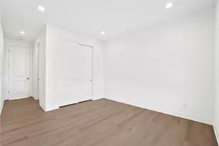 27392 Dialogue Wy, Valencia, CA 91381 - Photo 35