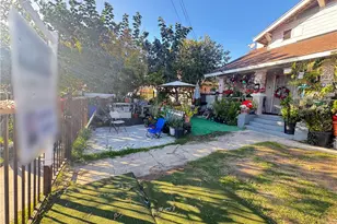 927 W 48th St, Los Angeles, CA 90037 - Photo 5