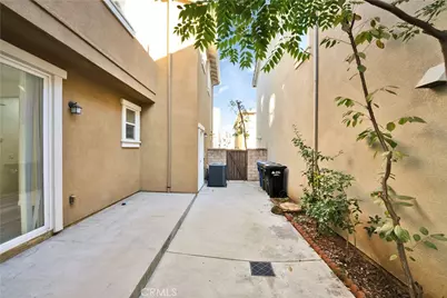 953 N Cornejo, Azusa, CA 91702 - Photo 29