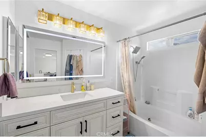 1077 Hibiscus Court, Pomona, CA 91766 - Photo 17