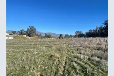 27560 Cornell St, Hemet, CA 92544 - Photo 19