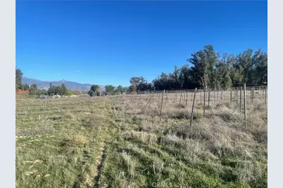 27560 Cornell St, Hemet, CA 92544 - Photo 21