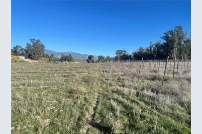 27560 Cornell St, Hemet, CA 92544 - Photo 13