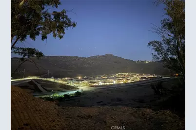 8044 Country Mile Lane, Riverside, CA 92507 - Photo 45