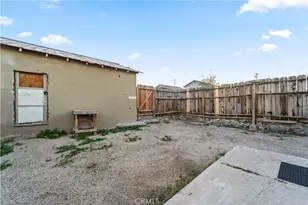536 E Fredricks, Barstow, CA 92311 - Photo 25