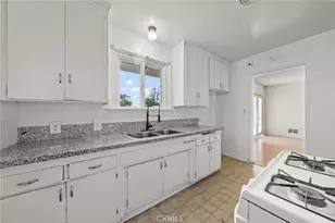 20644 Sherman Way, Winnetka, CA 91306 - Photo 15