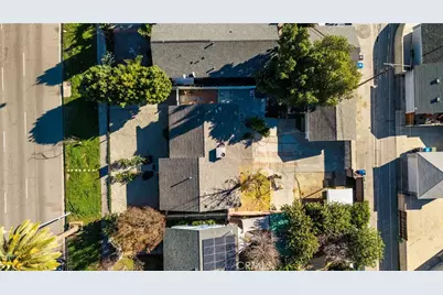 20644 Sherman Way, Winnetka, CA 91306 - Photo 31