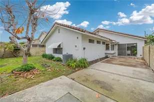 19019 Vickie, Cerritos, CA 90703 - Photo 37